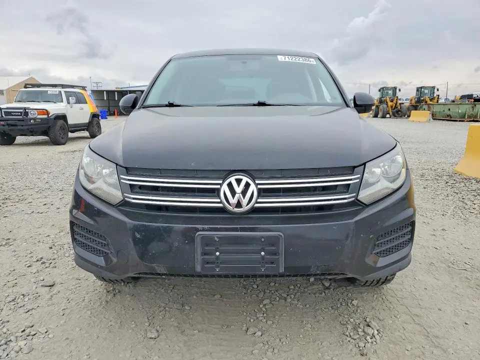 2014 VOLKSWAGEN TIGUAN S  