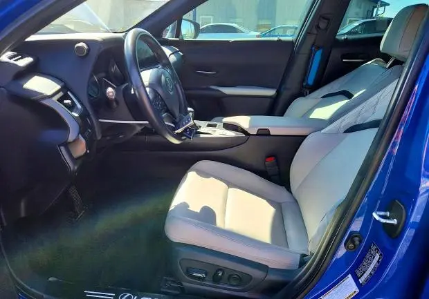 2023 LEXUS UX 250H BASE  
