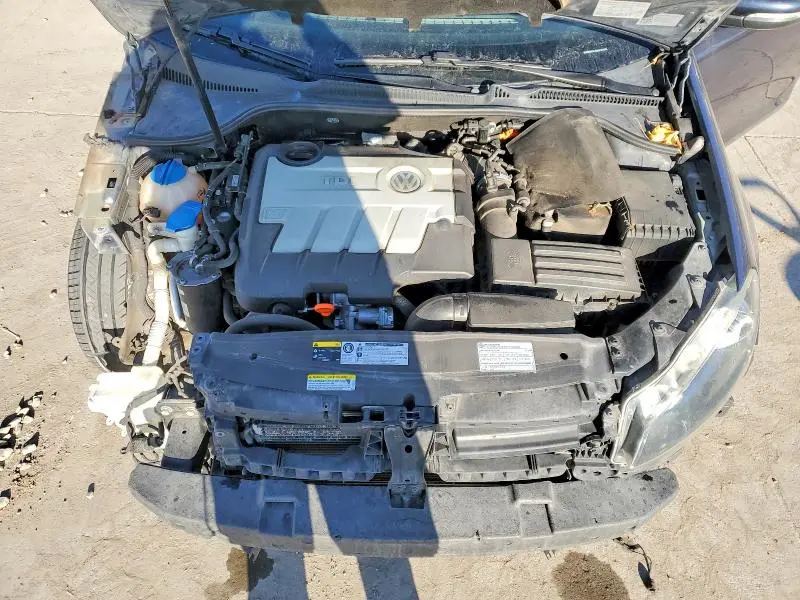 2013 VOLKSWAGEN GOLF   