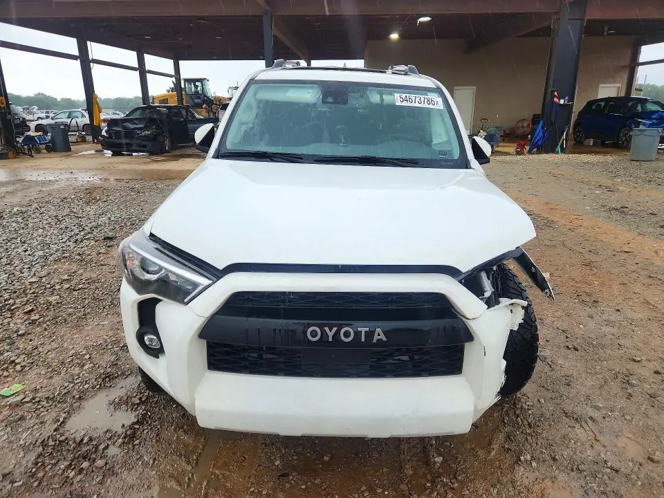 2023 TOYOTA 4RUNNER SR5 PREMIUM  