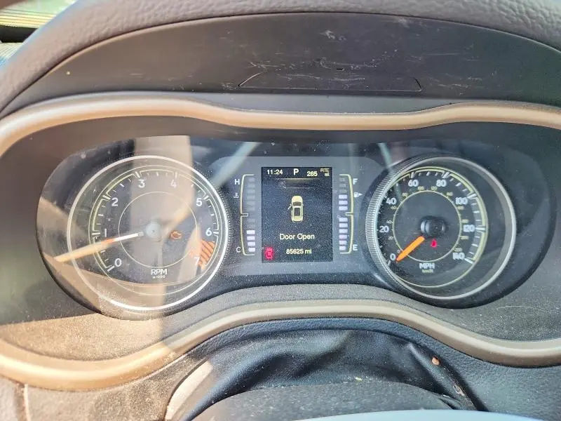 2015 JEEP CHEROKEE SPORT  
