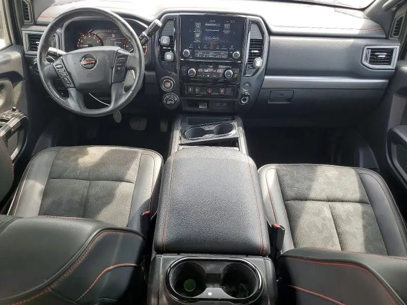 2020 NISSAN TITAN PRO-4X  