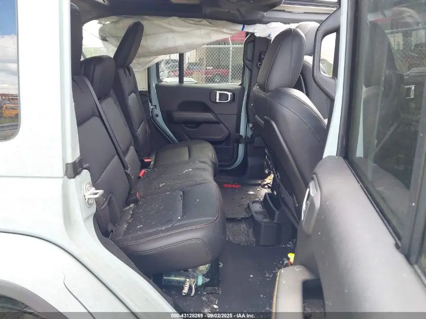 2024 JEEP WRANGLER 4-DOOR SAHARA 4X4