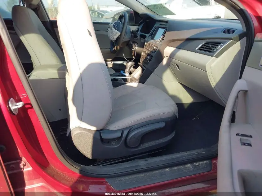 2016 HYUNDAI SONATA SE