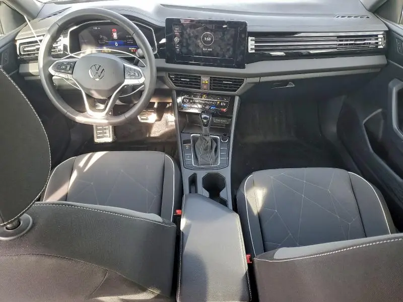 2025 VOLKSWAGEN JETTA SPORT  