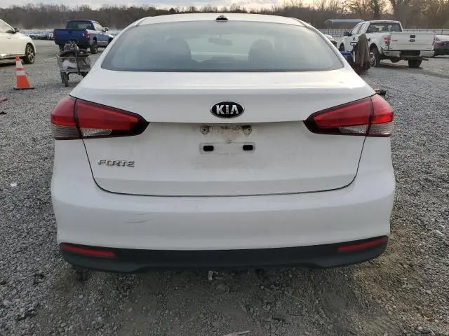 2017 KIA FORTE LX  