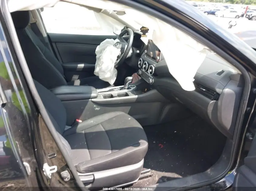 2022 NISSAN SENTRA SV XTRONIC CVT