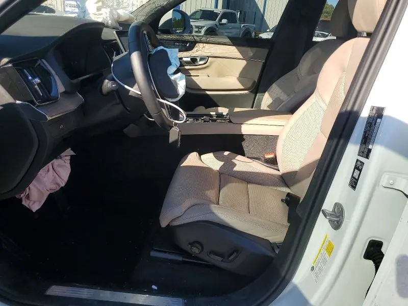 2026 VOLVO XC90 ULTRA  
