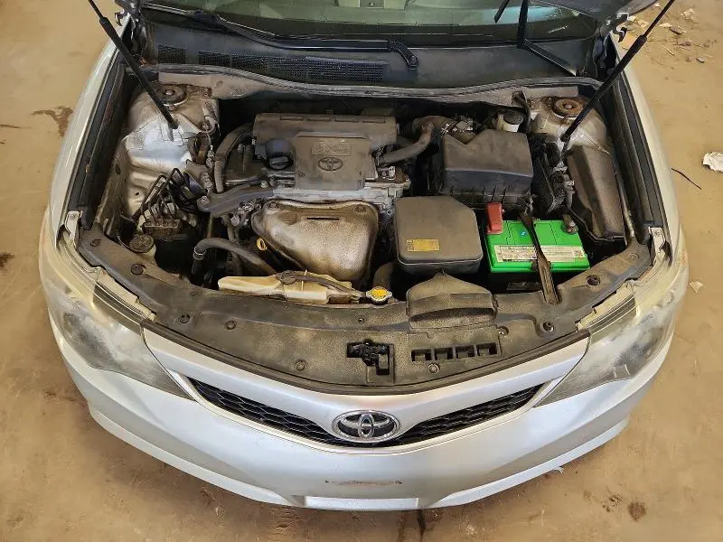2013 TOYOTA CAMRY SE  