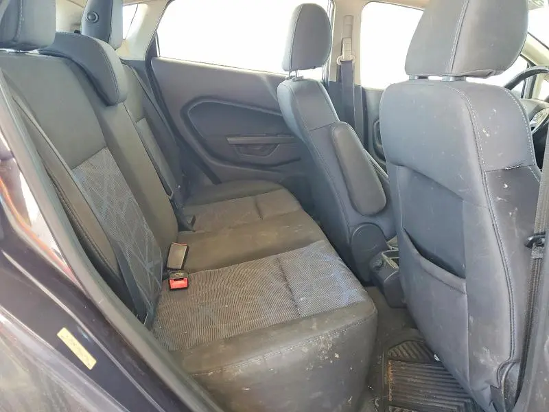 2013 FORD FIESTA SE  