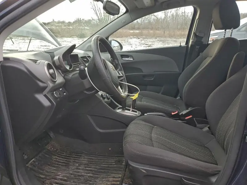 2015 CHEVROLET SONIC LT  