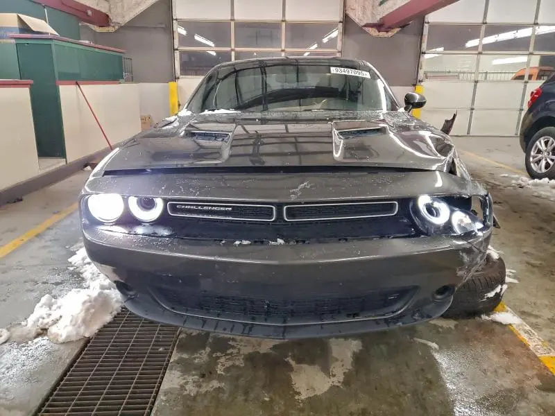 2020 DODGE CHALLENGER SXT  