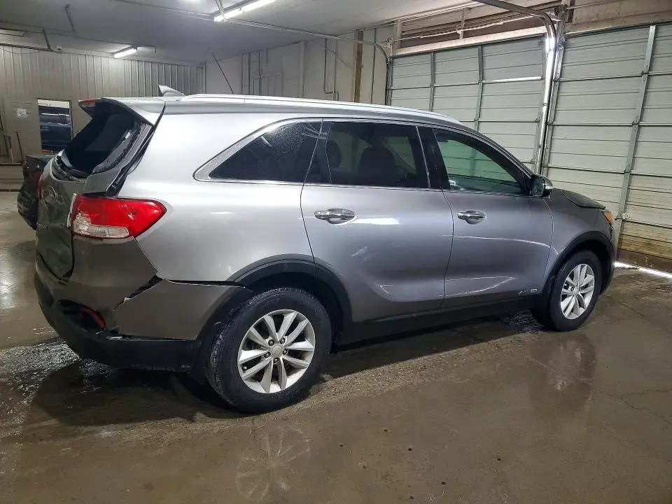 2016 KIA SORENTO LX V6  