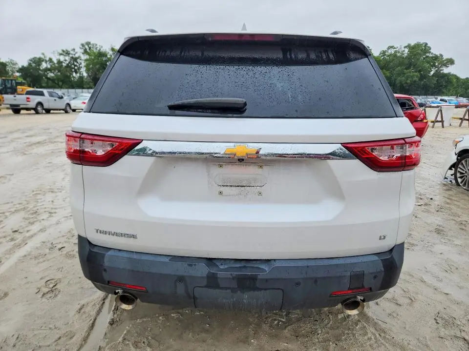 2019 CHEVROLET TRAVERSE LT  