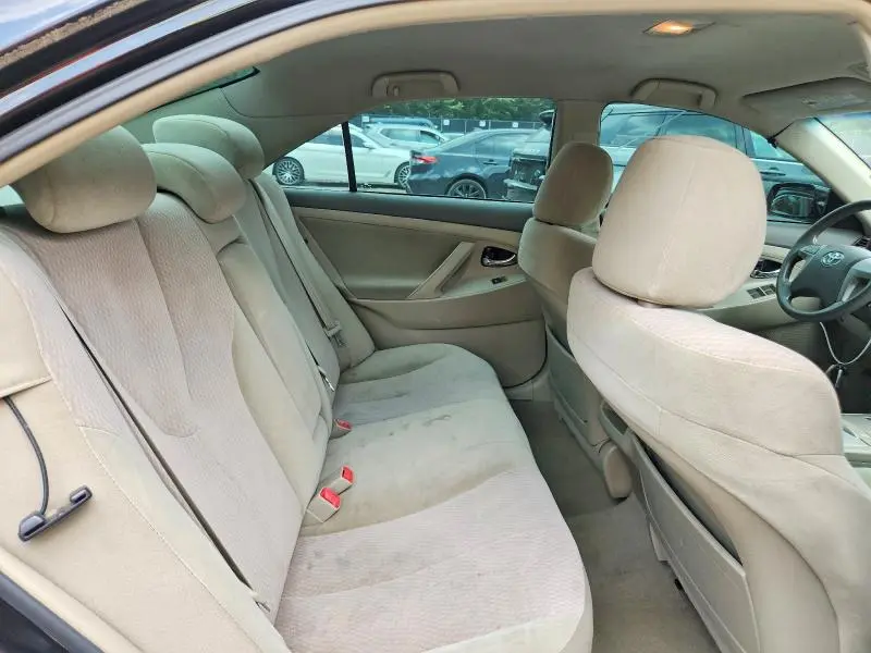 2010 TOYOTA CAMRY BASE  