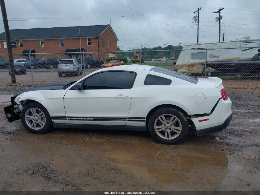 2012 FORD MUSTANG V6