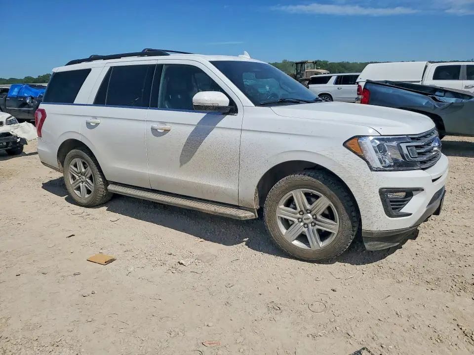 2021 FORD EXPEDITION XLT  