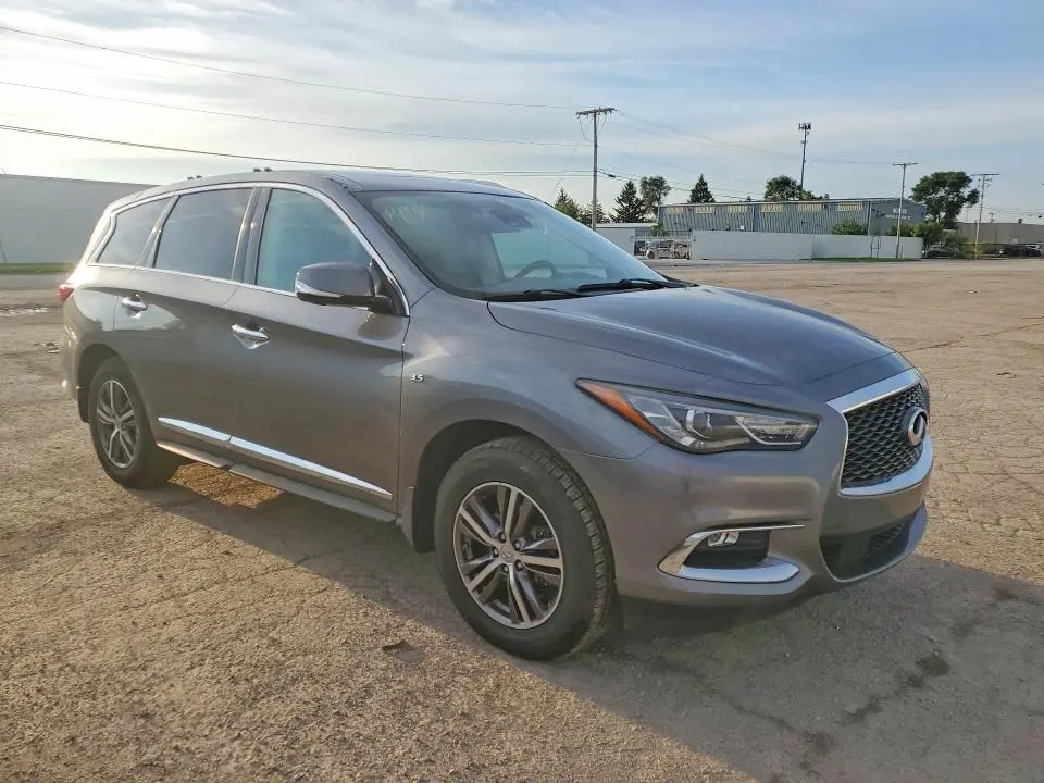 2019 INFINITI QX60 LUXE  