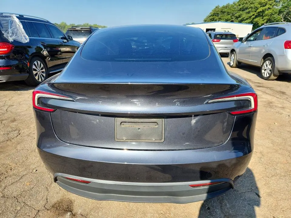 2024 TESLA MODEL 3   