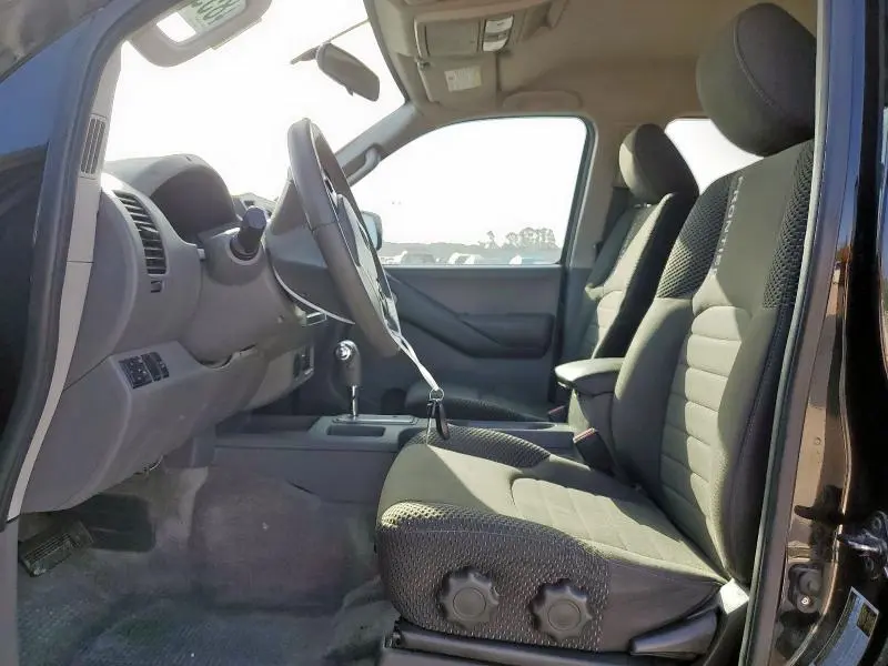 2012 NISSAN FRONTIER S  