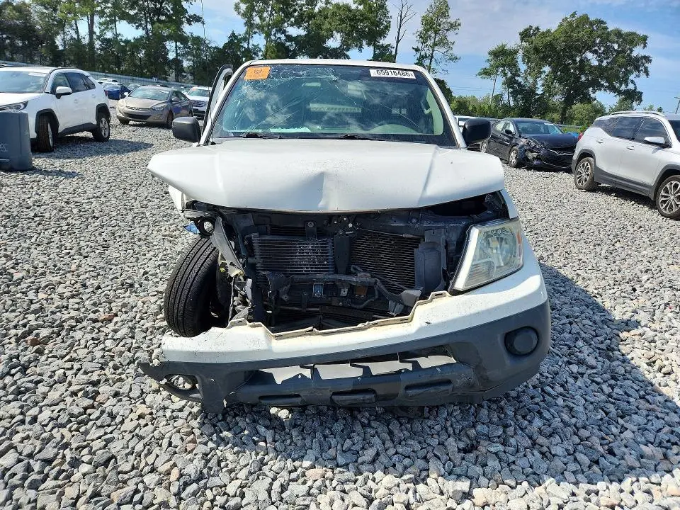 2016 NISSAN FRONTIER S  
