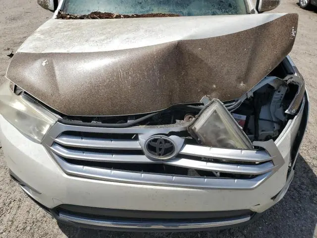 2013 TOYOTA HIGHLANDER LIMITED