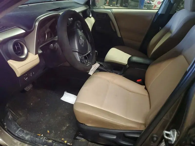 2013 TOYOTA RAV4 LE  