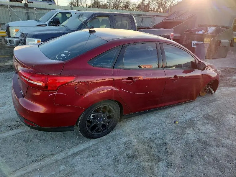 2016 FORD FOCUS SE  