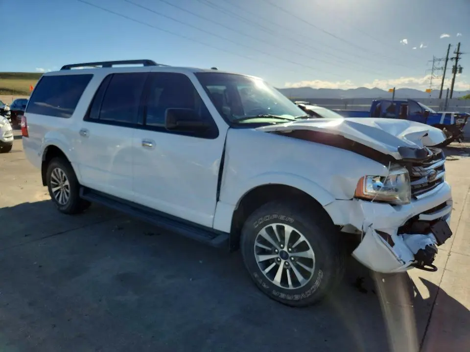 2016 FORD EXPEDITION EL XLT  