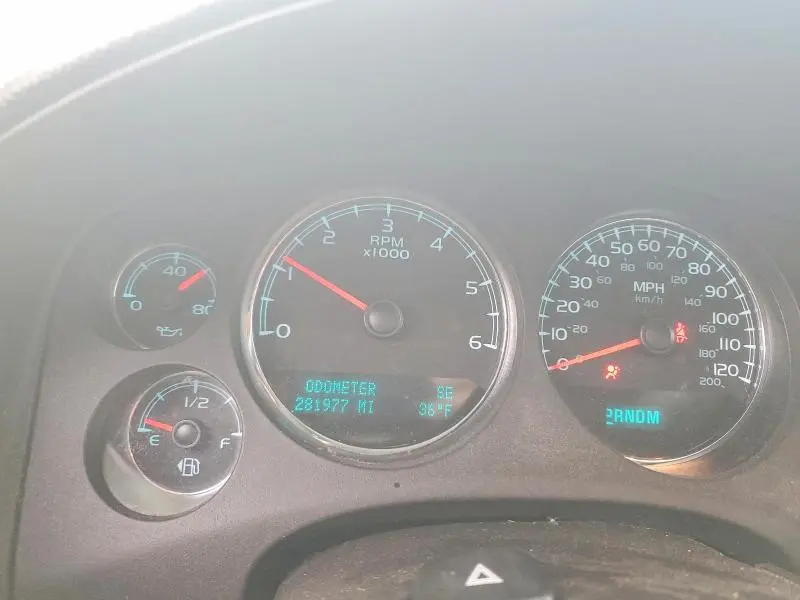 2013 CHEVROLET SUBURBAN K1500 LT  