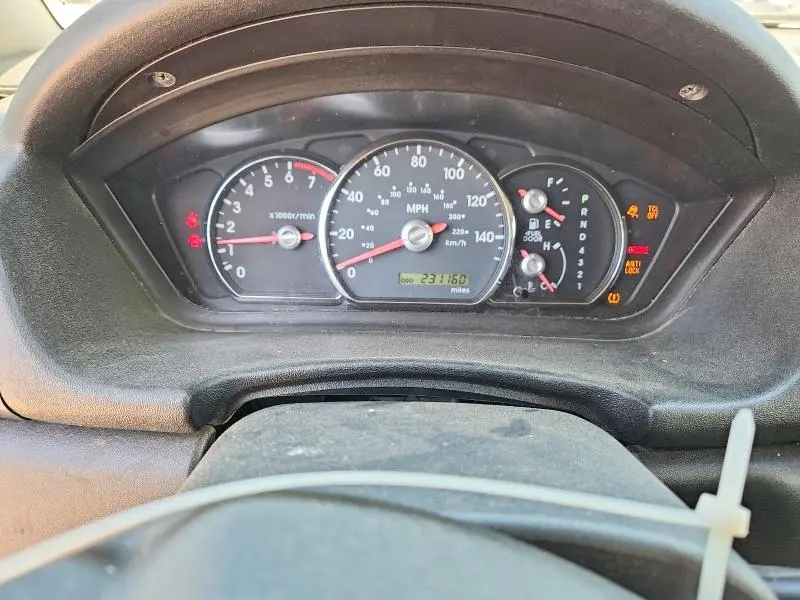 2011 MITSUBISHI ENDEAVOR LS  