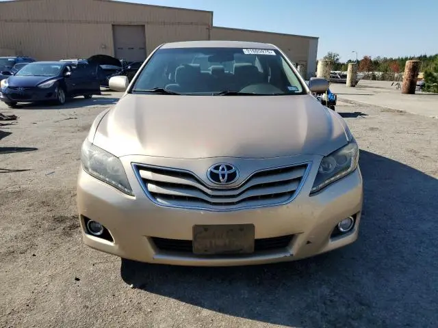 2010 TOYOTA CAMRY BASE  