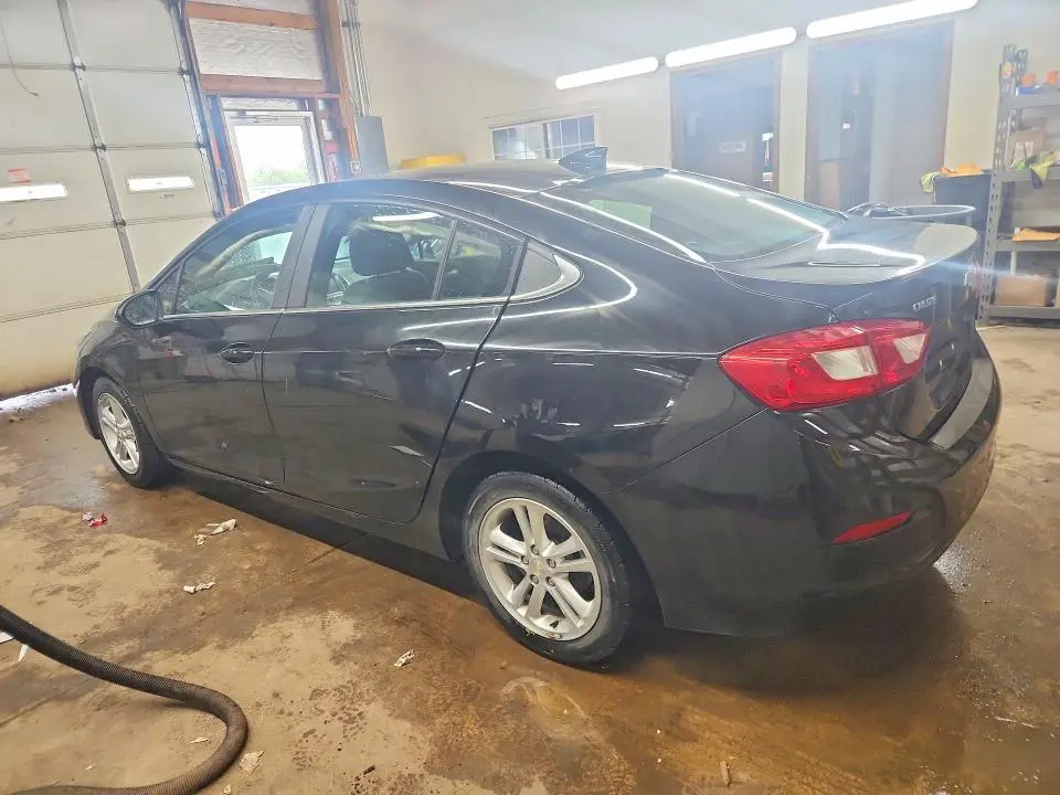 2016 CHEVROLET CRUZE LT  