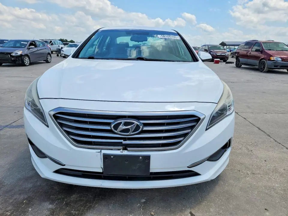 2016 HYUNDAI SONATA SE  