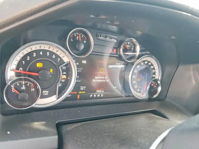 2015 RAM 1500 SPORT  