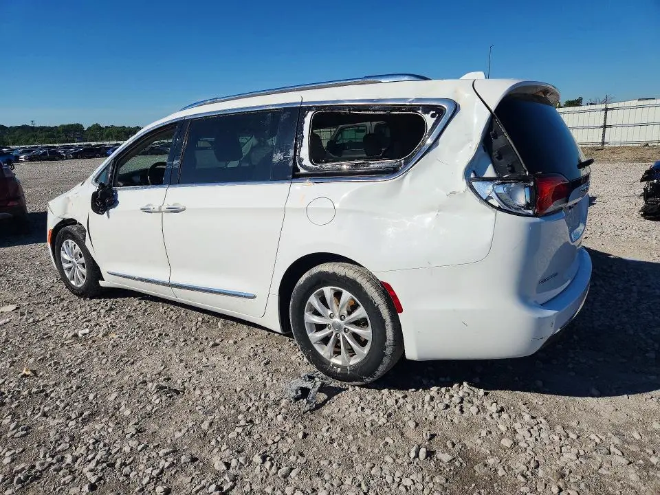 2018 CHRYSLER PACIFICA TOURING L  