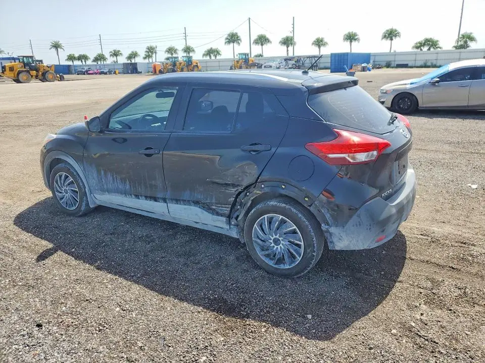 2019 NISSAN KICKS S  