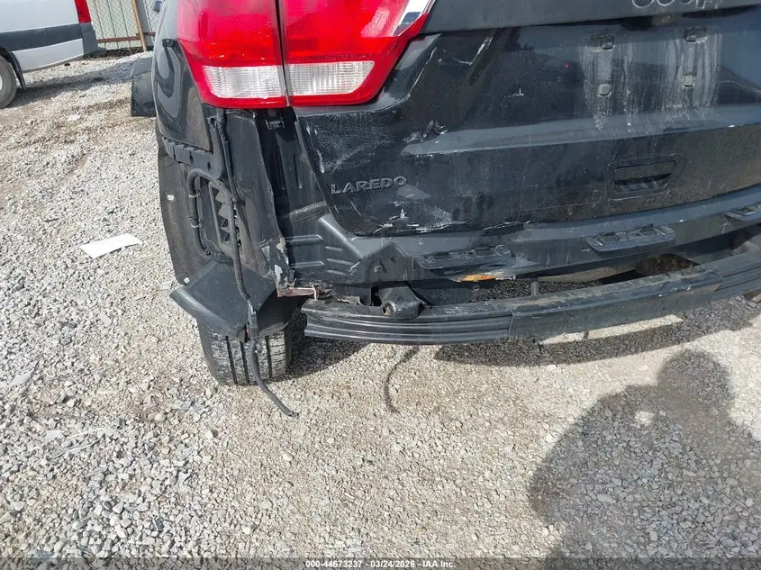 2012 JEEP GRAND CHEROKEE LAREDO