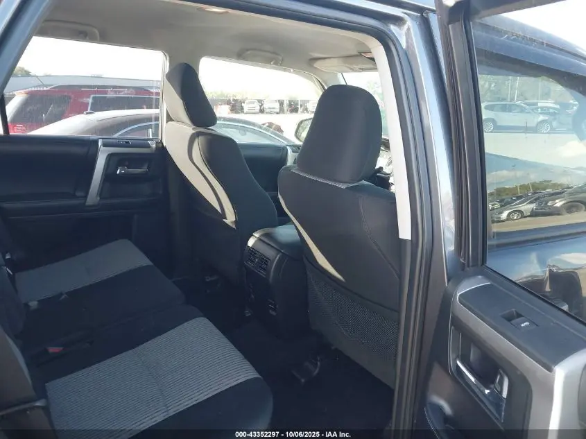 2018 TOYOTA 4RUNNER SR5