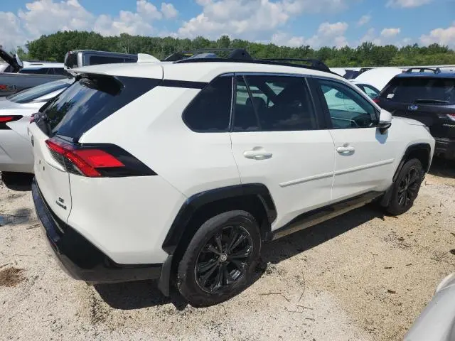 2022 TOYOTA RAV4 SE  