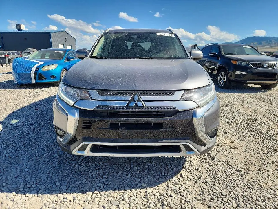 2020 MITSUBISHI OUTLANDER SE  