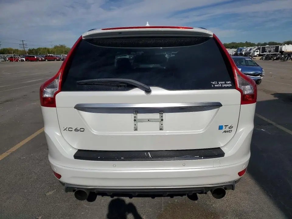2014 VOLVO XC60 T6  
