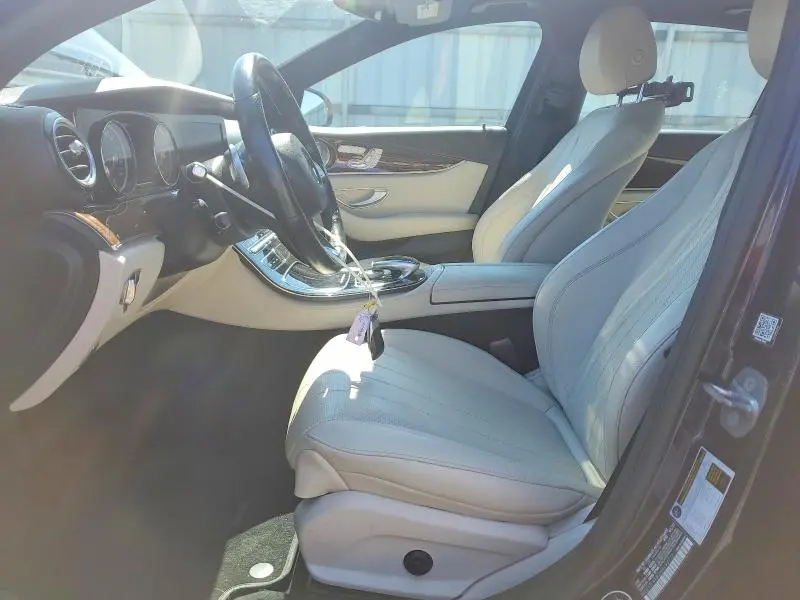 2017 MERCEDES-BENZ E 300 4MATIC  