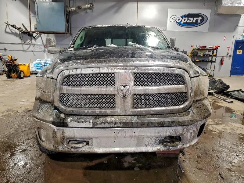 2014 RAM 1500 SLT  