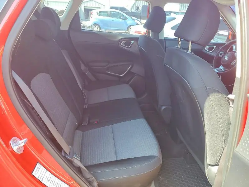 2020 KIA SOUL S  