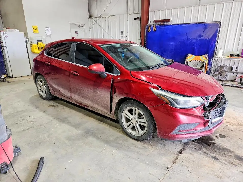 2017 CHEVROLET CRUZE LT  