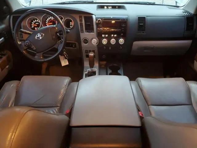 2010 TOYOTA TUNDRA CREWMAX LIMITED  