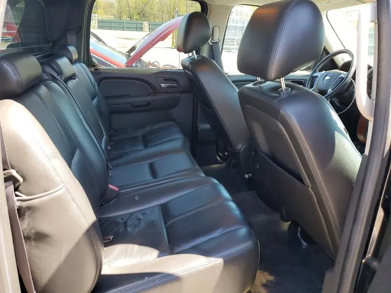 2012 CHEVROLET AVALANCHE LT  