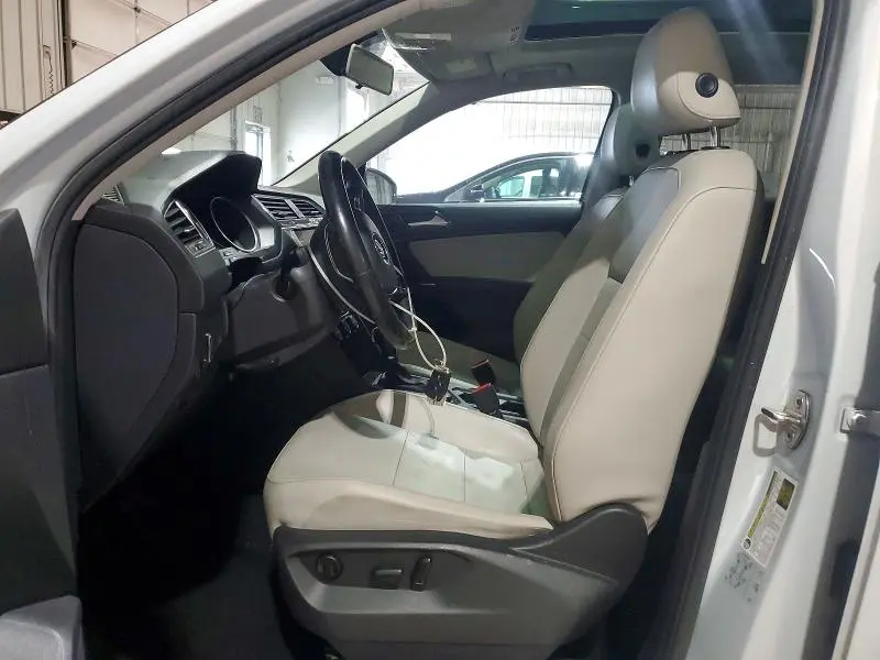 2018 VOLKSWAGEN TIGUAN SE/SEL  