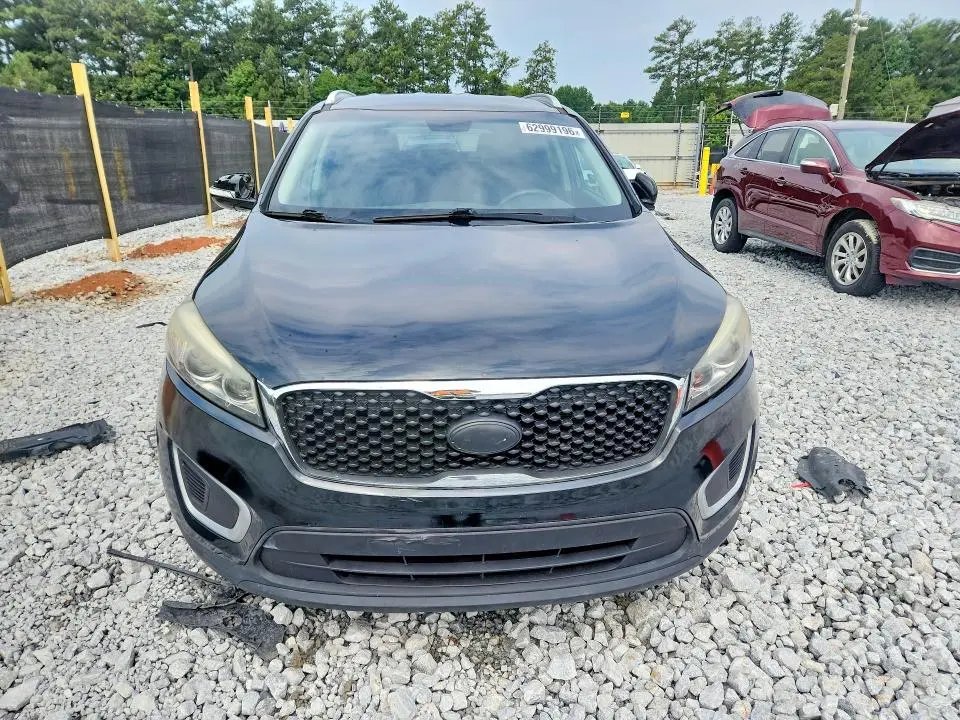 2017 KIA SORENTO LX V6  